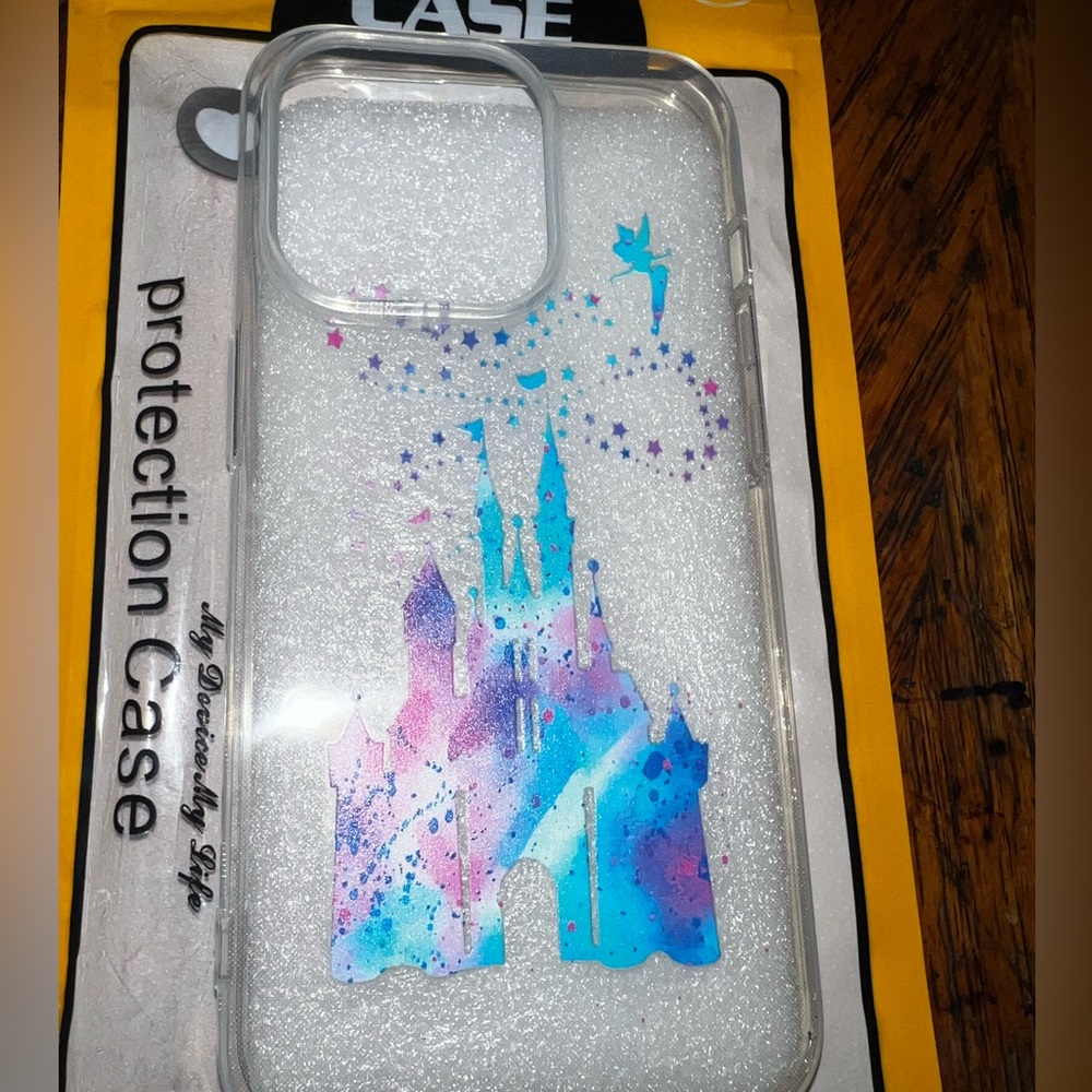 iPhone 13 Pro Disney tinkerbell